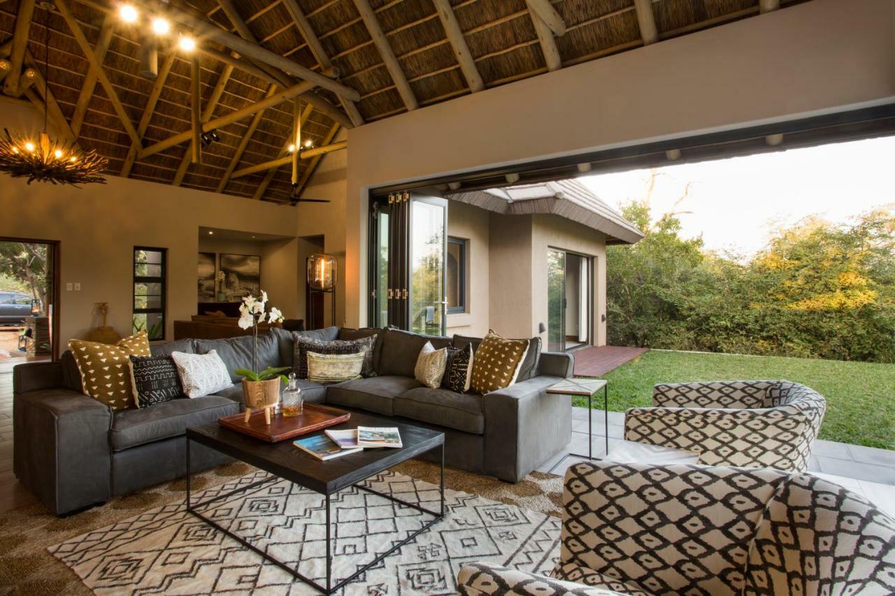 Moya Safari Villa Hoedspruit Exterior foto